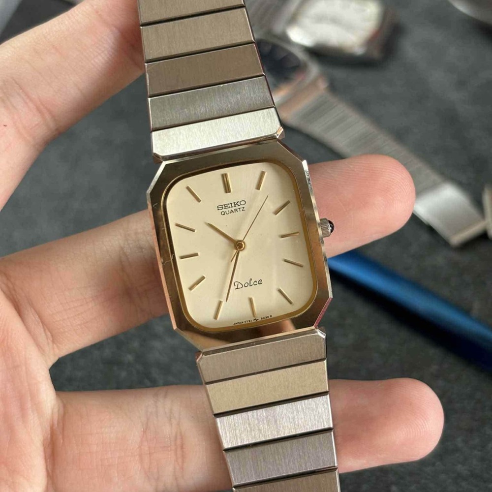Vtg 1980s Seiko Dolce 7731-5200 Mens Watch
[Tungsten Carbide] Very Good Condtion